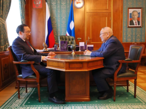 Айсен Николаев провёл рабочую встречу с  Егором Борисовым