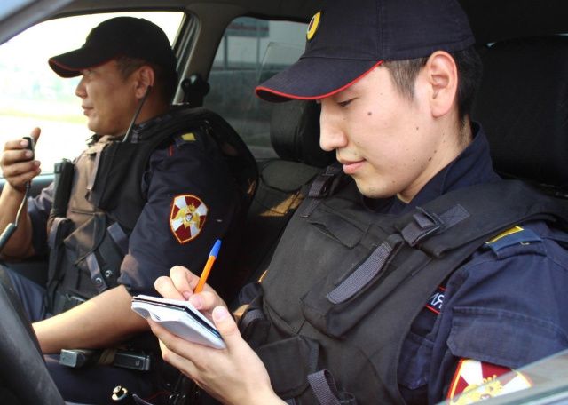 В Якутске задержали мужчину по подозрению в совершении грабежа