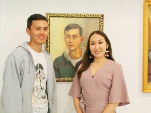 Якутская художница представила персональную выставку на Алтае