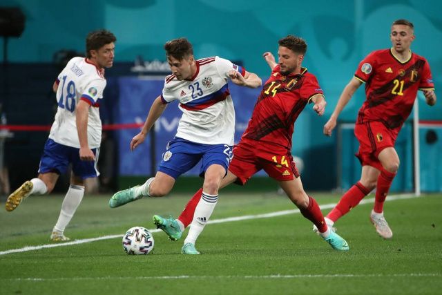 Сборная России по футболу стартовала на Евро с крупного поражения от бельгийцев