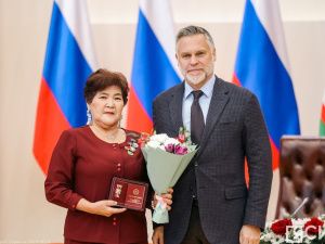 Матерям Якутии вручили госнаграды с денежным вознаграждением до одного миллиона рублей