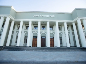 В Хабаровске стартовал окружной обучающий семинар «Разговоры о важном для взрослых»