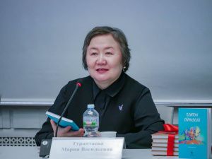 Повесть якутского писателя Платона Ойунского перевели на татарский язык