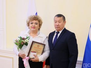 К 80-летию Авиалесоохраны Якутии вручили государственные награды