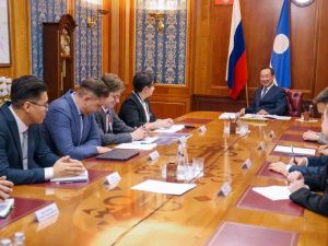 Айсен Николаев дал наставления участникам кадровой программы «Муравьев-Амурский 2030»