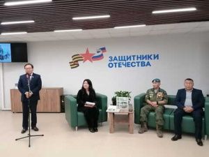 В Якутии презентовали второй сборник рассказов участников СВО «Нет уз святее товарищества»