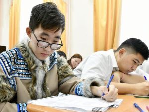 На 394 площадках якутяне написали Большой этнографический диктант