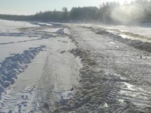 Дорожники восстановили проезд по автозимнику «Вилюйск-Жиганск»