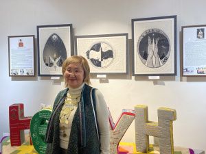 В Якутском музее им. Ем. Ярославского открылась выставка декоративно-прикладного творчества матерей