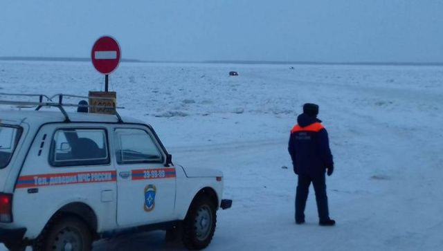 Инспекторы ГИМС провели рейды безопасности на льду