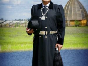 Председатель Якутской городской Думы Альберт Семенов поздравляет с национальным праздником Ысыах