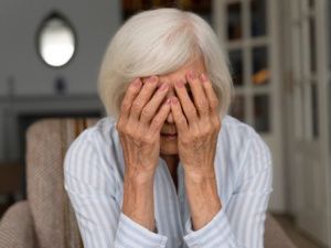 Внучка обворовывала бабушку через банковское приложение: Суд в Нерюнгри вынес приговор