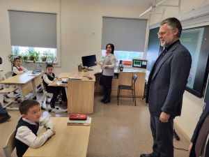 В Эвено-Бытантайском районе открылась новая школа на 220 мест