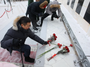 Якутяне почтили минутой молчания память павших воинов-якутян