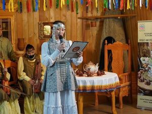 Открылся якутский балаган