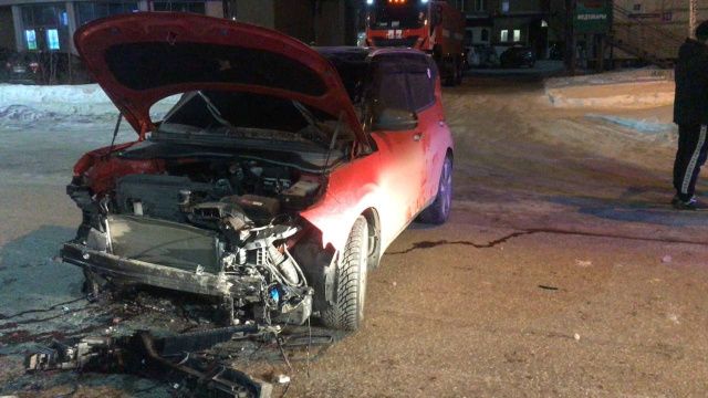 Серьезное ДТП с перевертышем: Автоледи оказалась пьяной