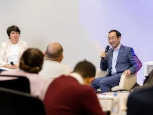 Айсен Николаев встретился с курсантами программы развития управленческих кадров для Дальнего Востока