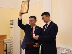 Награждены победители конкурса грантов для одаренных и талантливых детей Якутии