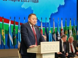 Альберт Семенов выступил на II съезде депутатов муниципалитетов Якутии