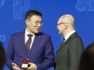 Сергей Кириенко вручил Якутии приз за лучшее гастрономическое представление на выставке «Россия»