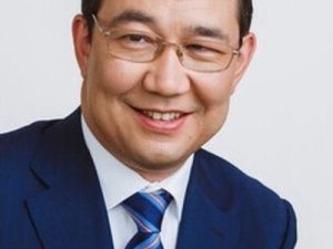 Сегодня смотрите «Прямой разговор» с Айсеном Николаевым