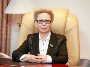 Депутат Госдумы Галина Данчикова прокомментировала законопроекты о сохранении декретных выплат
