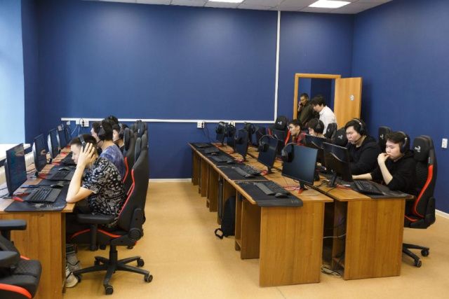 Команда СВФУ стала чемпионом ДФО по компьютерному спорту