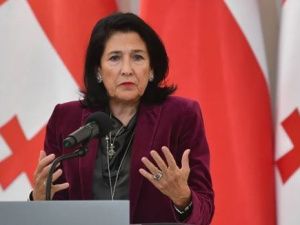 Президент Грузии отказалась пойти на допрос