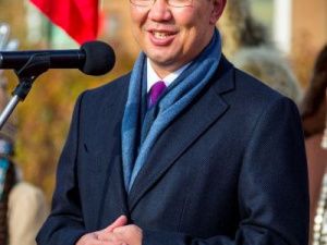 АЙСЕН НИКОЛАЕВ:  «НАЦИОНАЛЬНОСТЬ В ЯКУТИИ ПРЕИМУЩЕСТВ НЕ ДАЕТ»