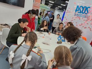 Педагоги из Якутии провели мастер-классы на площадке ВДНХ в Москве
