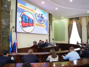 В Якутске поздравили работников дорожного хозяйства и автомобильного транспорта с профессиональными праздниками