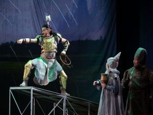 В Москве состоялась премьера спектакля по мотивам Олонхо «Хардааччы Бэргэн»