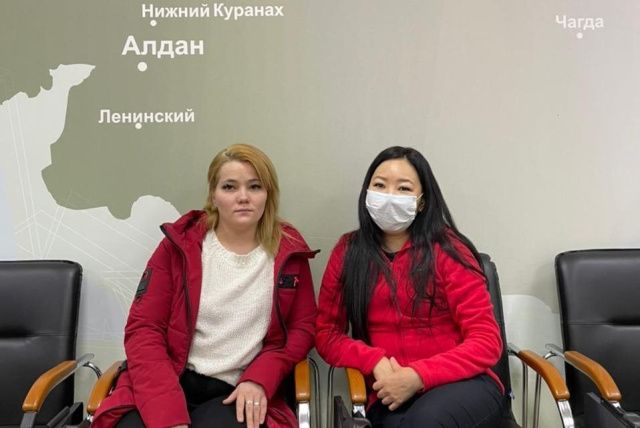 Фонд «Семья для ребенка» помог получить квартиру выпускнице детского дома Алдана