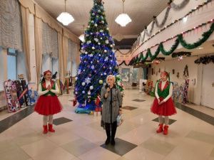 Главная новость МВД Якутии: приключения новогодней почты Полицейского Деда Мороза