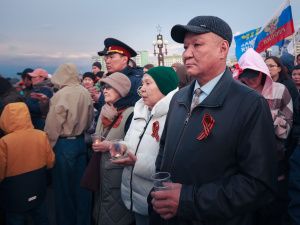 Сотрудники и ветераны УФСИН приняли участие во Всероссийской патриотической акции «Свеча памяти»