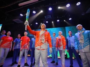 Красота дня: Представлены факел и экипировка эстафеты огня «Дети Азии»