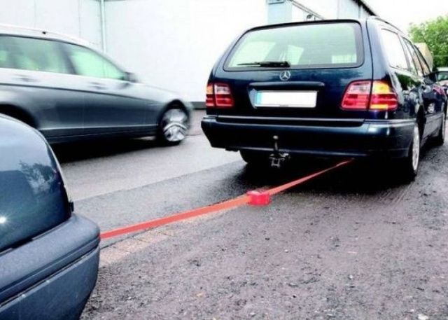 В Якутии 17-летний студент отбуксировал чужой автомобиль на территорию автосервиса