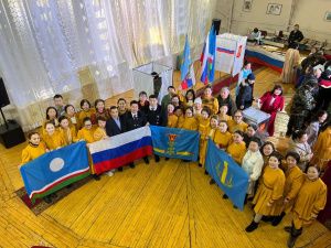 На оленях, прямиком из ЗАГСа, в национальной одежде: как якутяне голосовали в первый день выборов