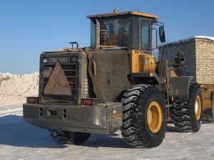 В Якутске зимой вывезено рекордное количество снега