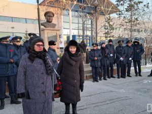 Авиаторы Якутии отметили 105-летие легендарного якутского лётчика Валерия Кузьмина