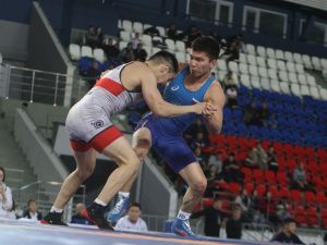 Восемь якутских борцов вышли в финал всероссийского турнира памяти Александра Крылова