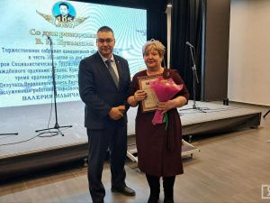 Авиаторы Якутии отметили 105-летие легендарного якутского лётчика Валерия Кузьмина