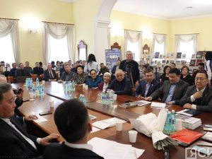 В Якутске презентовали книгу из личных дневников Романа Дмитриева