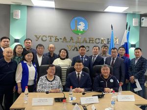 Сергей Местников провел заседание республиканской комиссии в Усть-Алданском улусе 