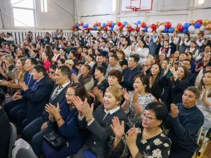 В селе Едей Хангаласского района открылась новая школа