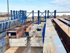 Строители Ленского моста готовятся к ледоходу