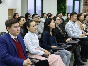 Молодежи Якутии рассказали о карьерных возможностях на государственной службе