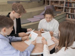 Новая серия уроков от «Пятёрочки» научит школьников здоровому питанию