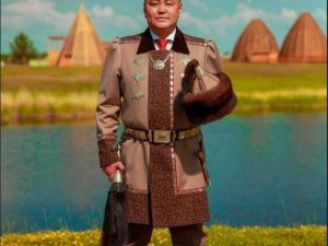 Поздравление Председателя Якутской городской Думы Альберта Семенова с национальным праздником Ысыах