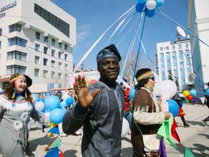 В Якутске на первомайскую демонстрацию вышли более 55 тысяч человек